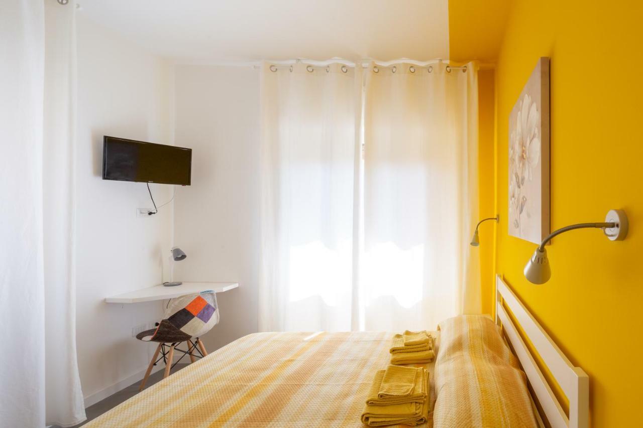 Castelvi Rooms กาญารี ภายนอก รูปภาพ